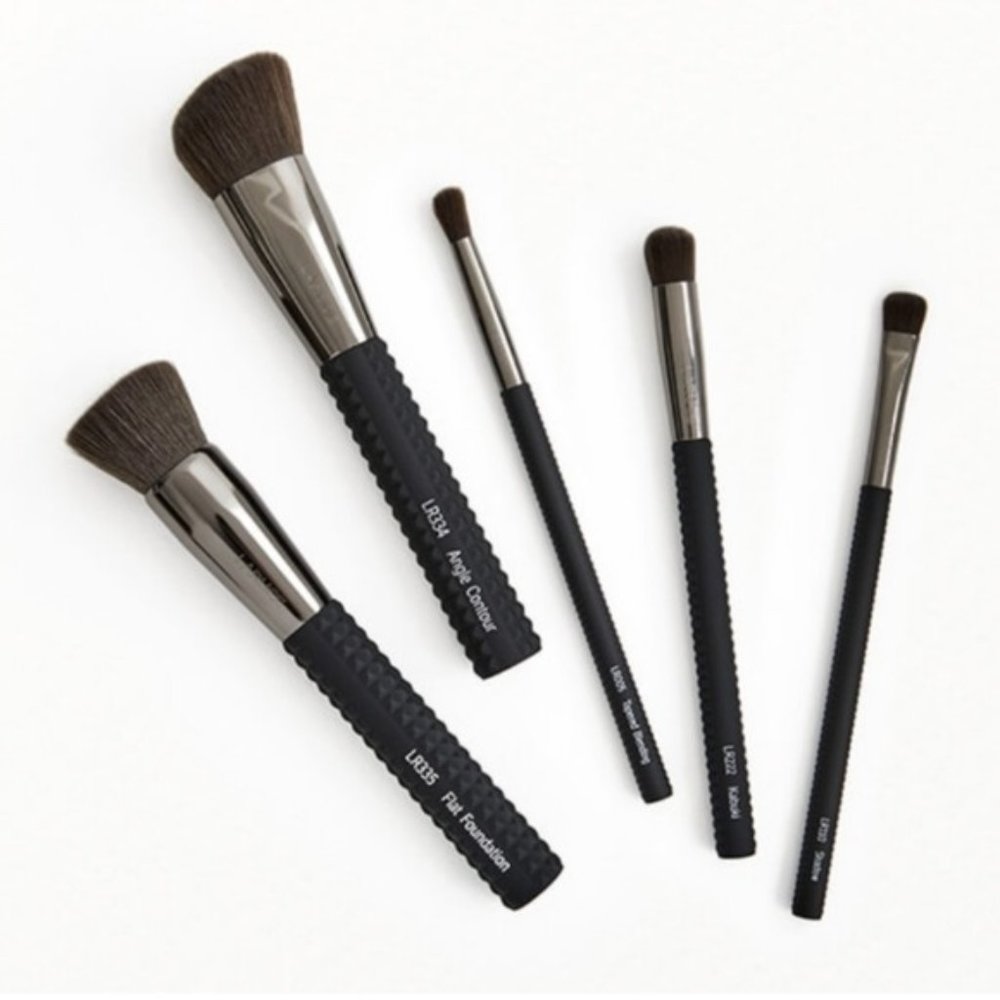 NEW LARUCE Beauty Essentials 5 pc set Brush Set